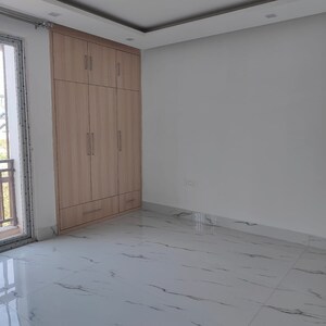 Room in 3 BHK Independent House at Sahastradhara Road – for Rent