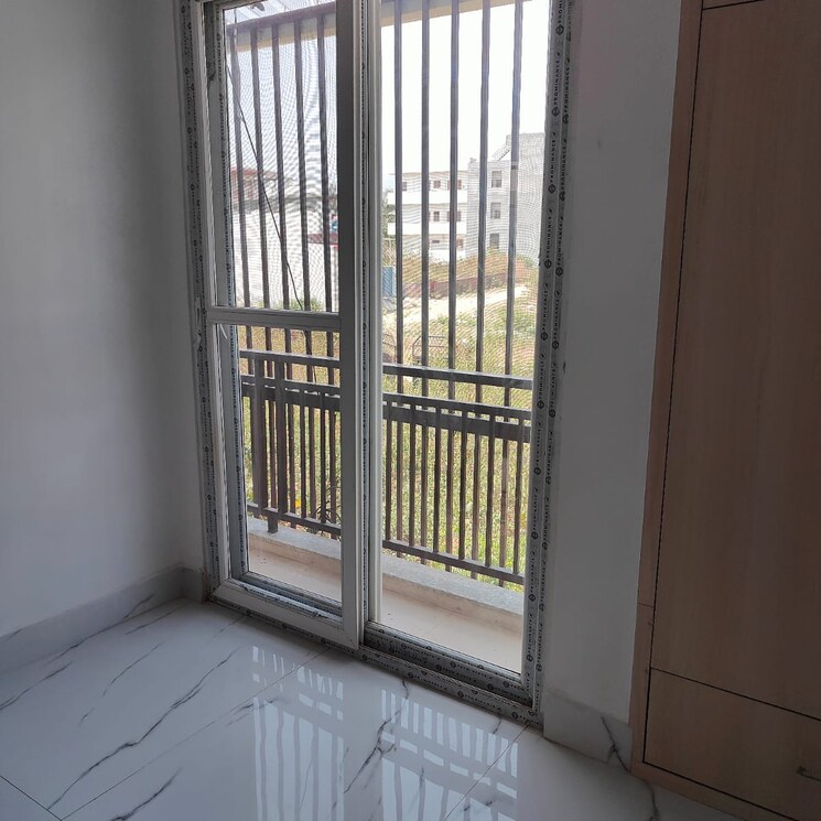 Room, sahastradhara road 3 Bedroom 2500 Sq.Ft. Independent House In Sahastradhara Road Dehradun 9301865