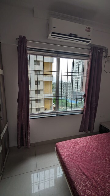 Room in 2 BHK Apartment at Nalanda CHS Aundh, Aundh – for Rent