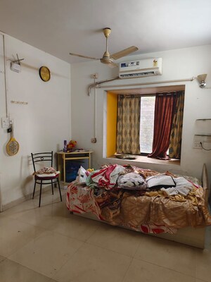 Bedroom in 2 BHK Apartment at Naupada – for Rent