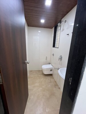 Bathroom in 2 BHK Apartment at Tembhi Naka – for Rent