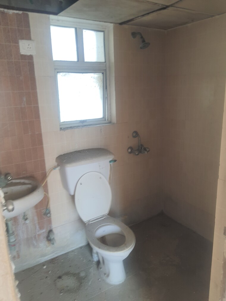 Bathroom, era-redwood-residency 2 Bedroom 1200 Sq.Ft. Apartment In Sector 78 Faridabad 9301914