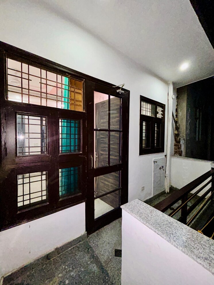 Balcony, sector 51 2 Bedroom 1287 Sq.Ft. Builder Floor In Sector 51 Gurgaon 9301951