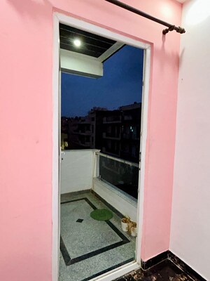 Furnished Amenities in 2 BHK Builder Floor at Sector 51 – for Rent