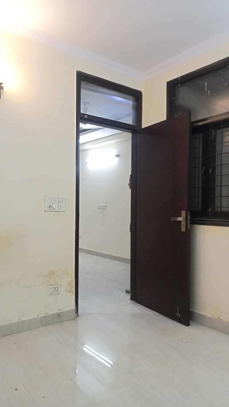 Room, panchsheel vihar 2 Bedroom 750 Sq.Ft. Builder Floor In Panchsheel Vihar Delhi 9301953