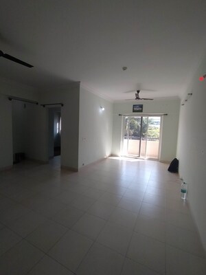 2 BHK Apartment For Rent in Singapura