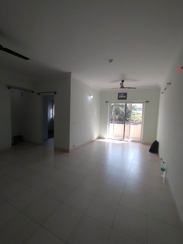 2 BHK Apartment For Rent in Lapis Tower 