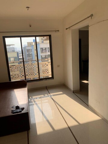 Room in 2 BHK Apartment at Lodha Elite, Dombivli East – for Sale