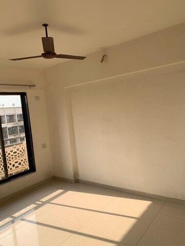 Room in 2 BHK Apartment at Lodha Elite, Dombivli East – for Sale