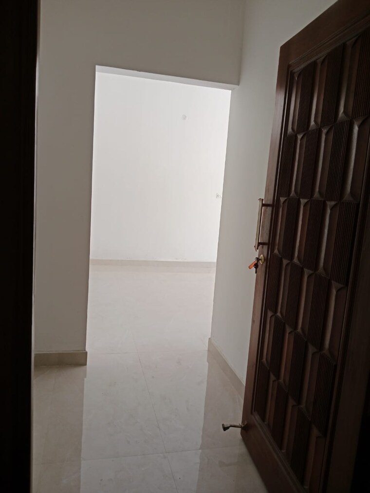 Room, perambur 3 Bedroom 1446 Sq.Ft. Apartment In Perambur Chennai 9301978