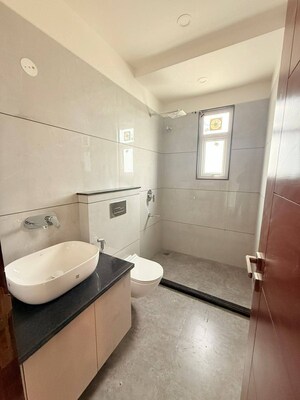 Bathroom in 3 BHK Apartment at Ireo Victory Valley, Sector 67 – for Rent