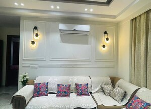 Furnished Amenities in 5 BHK Villa at Sector 50 – for Sale