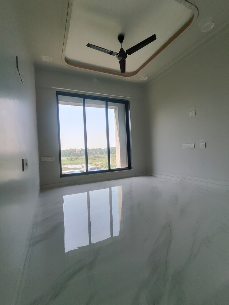 Room, vasai west 2 Bedroom 1225 Sq.Ft. Apartment In Vasai West Palghar 9302001