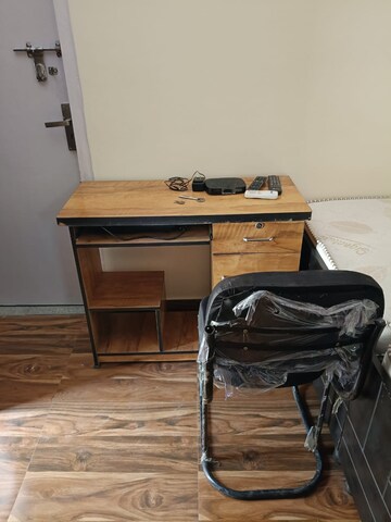 Furnished Amenities in 1 BHK Independent House at Sector 37 – for Rent