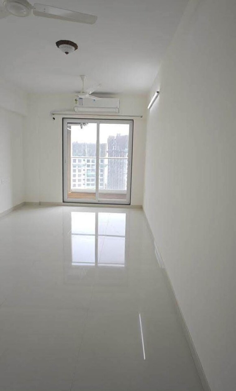 Room, dombivli east 2 Bedroom 741 Sq.Ft. Apartment In Dombivli East Thane 9302030
