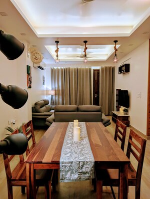 Team Area in 2 BHK Builder Floor at Unitech South City 1, South City 1 – for Rent