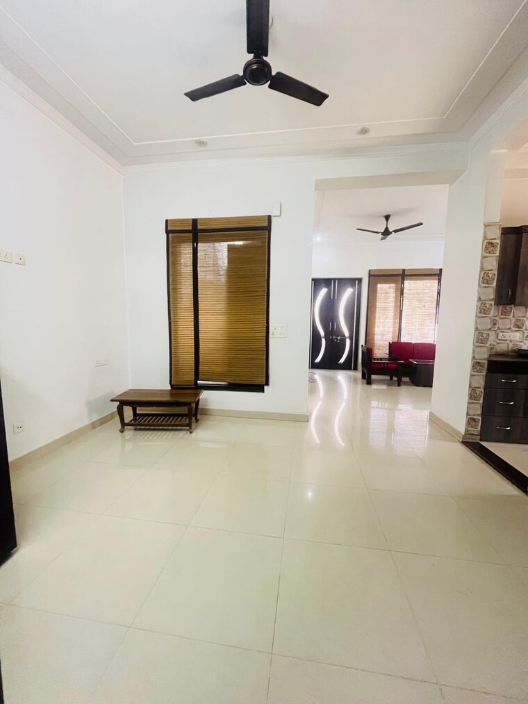 Living Room, sector 46 2 Bedroom 1399 Sq.Ft. Builder Floor In Sector 46 Gurgaon 9302045