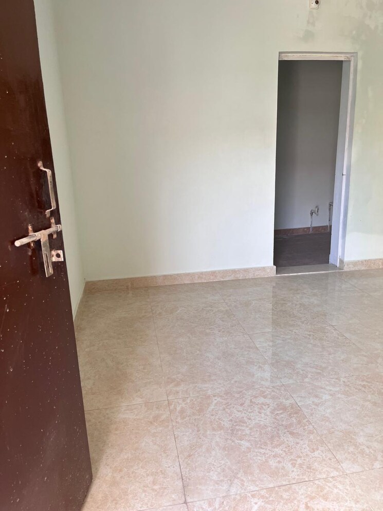 Room, dayal bagh 3 Bedroom 120 Sq.Yd. Independent House In Dayal Bagh Agra 9302055