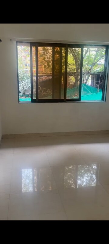 Furnished Amenities in 2 BHK Apartment at Chembur – for Rent