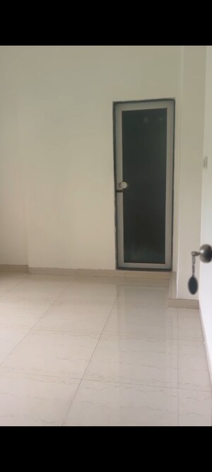 Room in 2 BHK Apartment at Chembur – for Rent