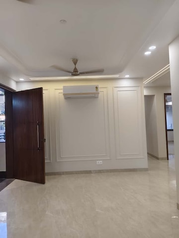 Dining Room in 4 BHK Apartment at Vasant Kunj – for Sale