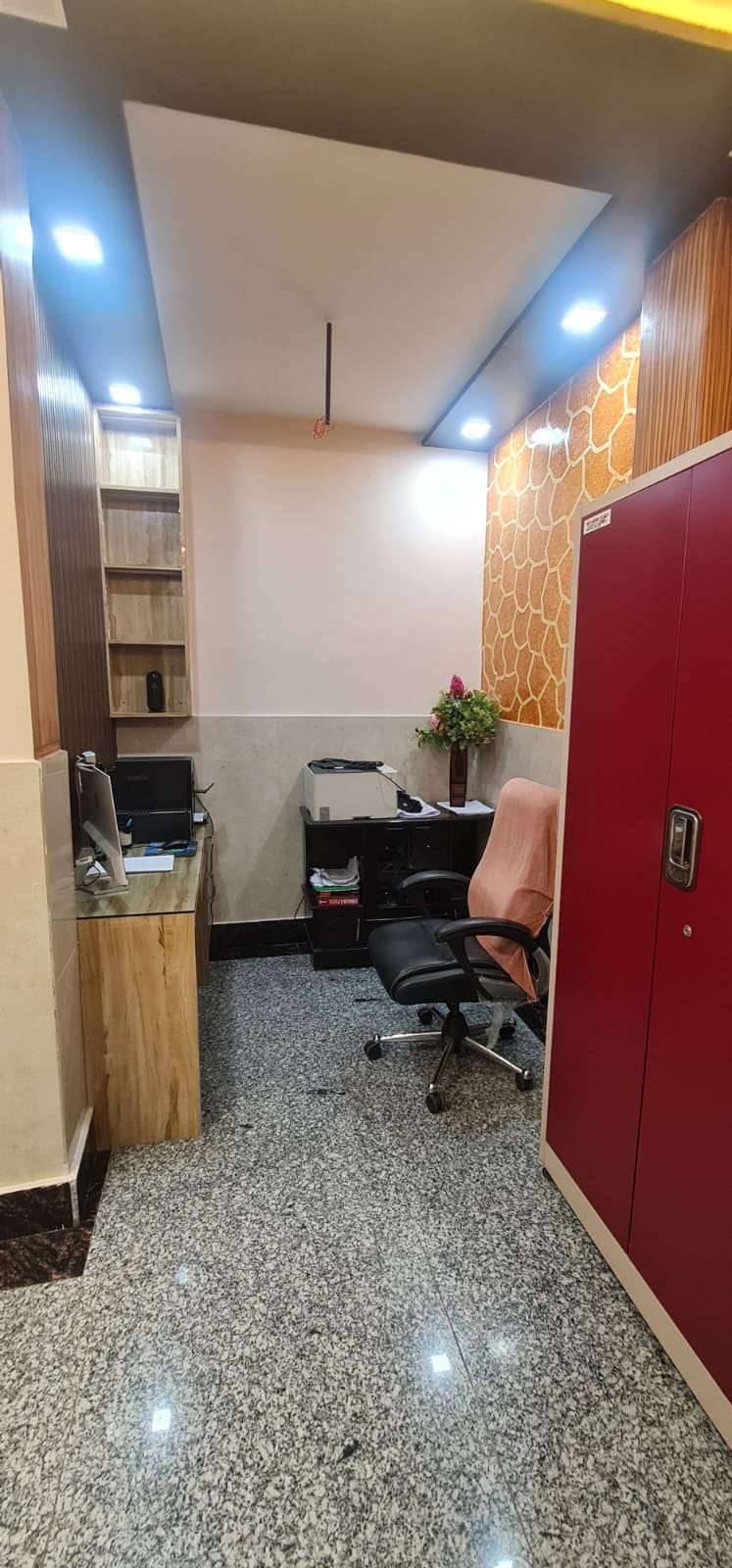 4 BHK + Extra Room Villa For Sale in Dayal Bagh