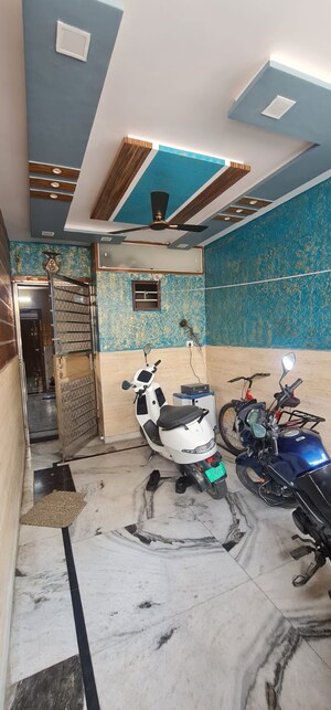 Team Area in 4 BHK Villa at Dayal Bagh – for Sale