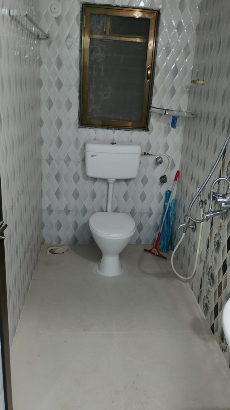 Bathroom, raghav-nova 2 Bedroom 483 Sq.Ft. Apartment In Kurla East Mumbai 9302069