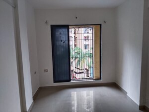 Room in 2 BHK Apartment at Sarvodaya Srushti Apartment, Kalyan West – for Sale