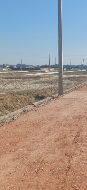  Plot For Sale in Jewar