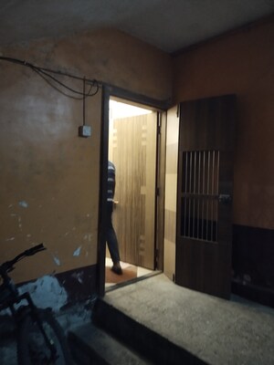 Living Room in 1 RK Apartment at Kurla East – for Rent