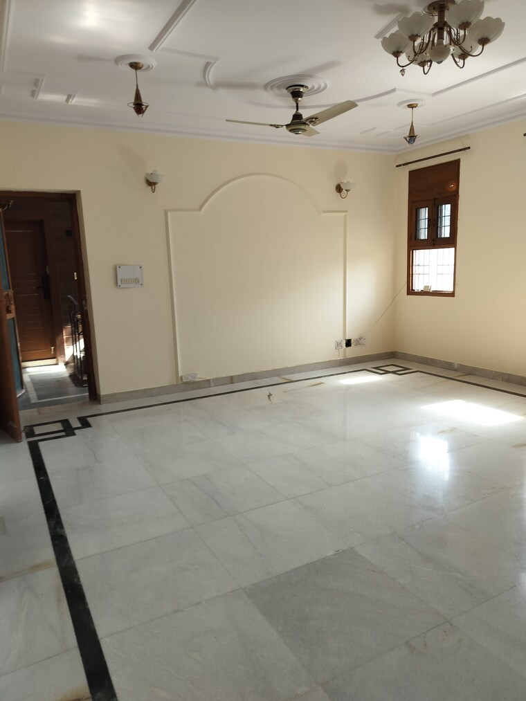 Room, pragati-apartments-dwarka 3 Bedroom 1600 Sq.Ft. Apartment In Sector 11 Dwarka Delhi 9302107