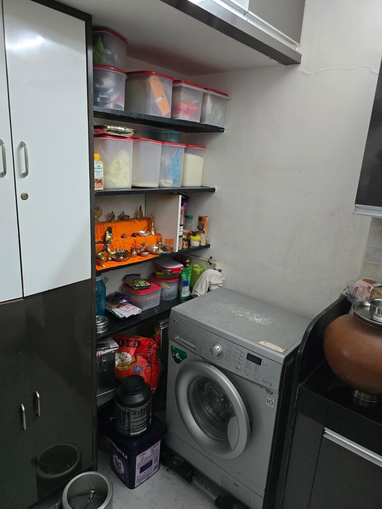  Parking, srk-alaknanda 2 Bedroom 1000 Sq.Ft. Apartment In Kothrud Pune 9302141