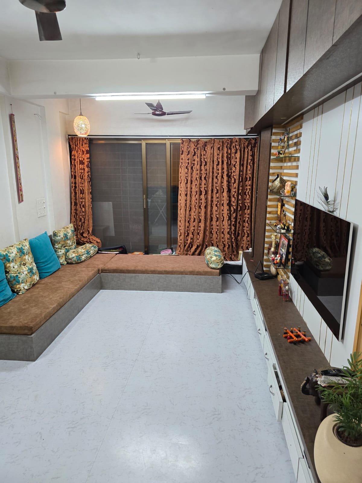 2 BHK + Study Room Apartment For Rent in SRK Alaknanda