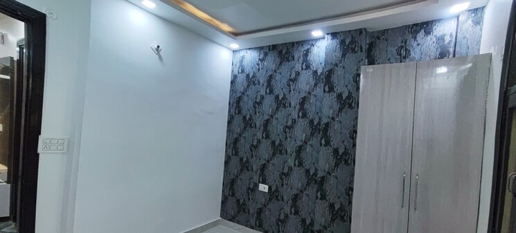 Bedroom, bhagwati vihar 2 Bedroom 80 Sq.Yd. Builder Floor In Bhagwati Vihar Delhi 9302159