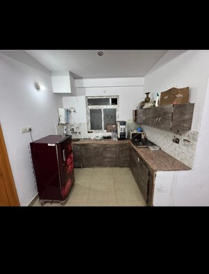 Kitchen in 3 BHK Apartment at Hazratganj – for Rent