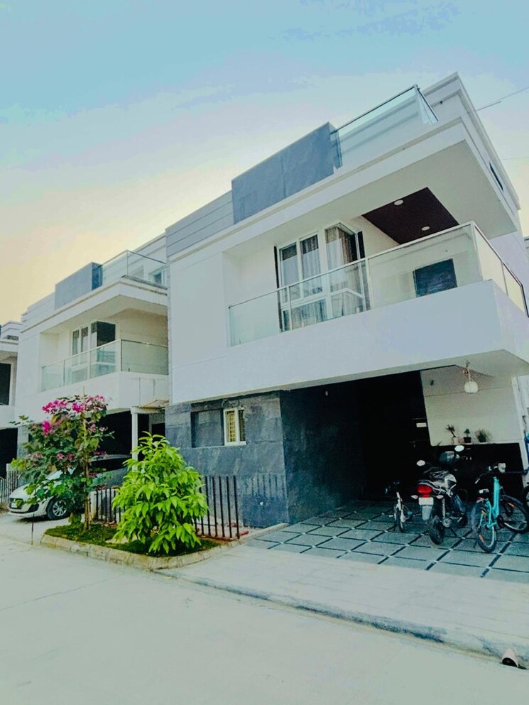 Exterior View, tellapur 5 Bedroom 325 Sq.Yd. Villa In Tellapur Hyderabad 9292848