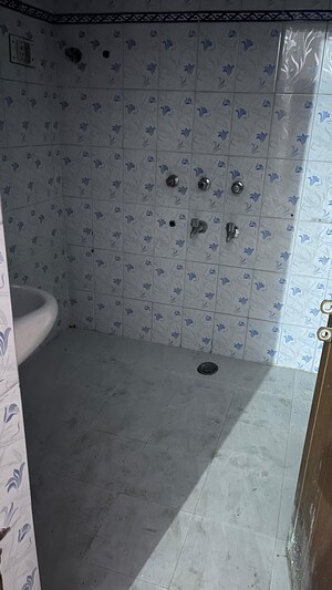 Bathroom in 4 BHK Villa at Indira Nagar – for Sale