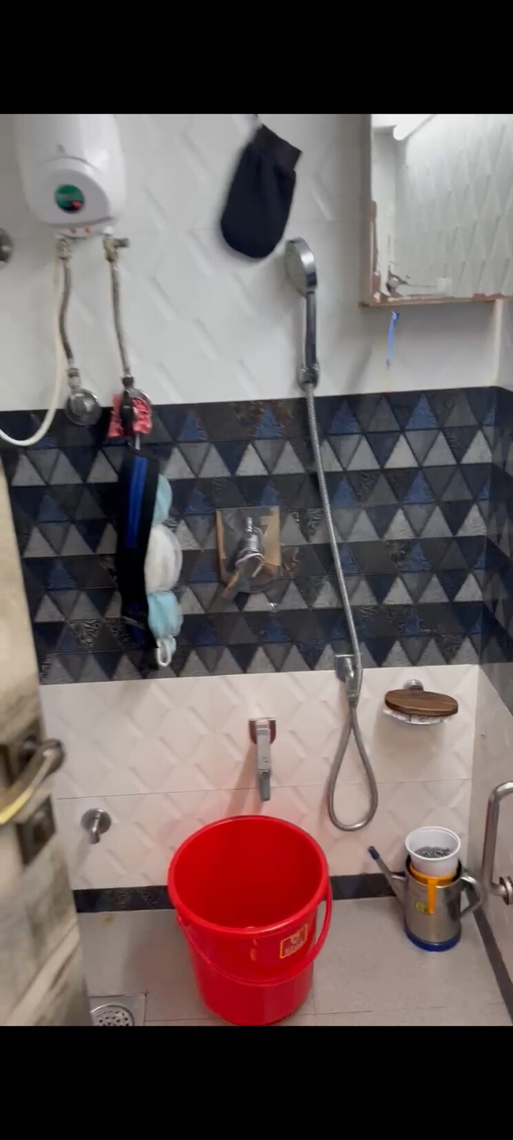 Bathroom, kaif-tower 2 Bedroom 1100 Sq.Ft. Apartment In Byculla Mumbai 9302179