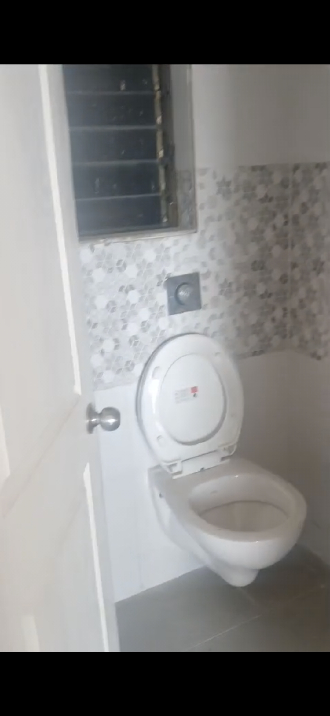 2 BHK Apartment For Rent in Shiv Shakti Tower 28