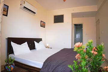 3.5 BHK Apartment For Rent in Gomti Nagar