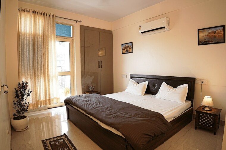 Bedroom, gomti nagar 3.5 Bedroom 2105 Sq.Ft. Apartment In Gomti Nagar Lucknow 9302183