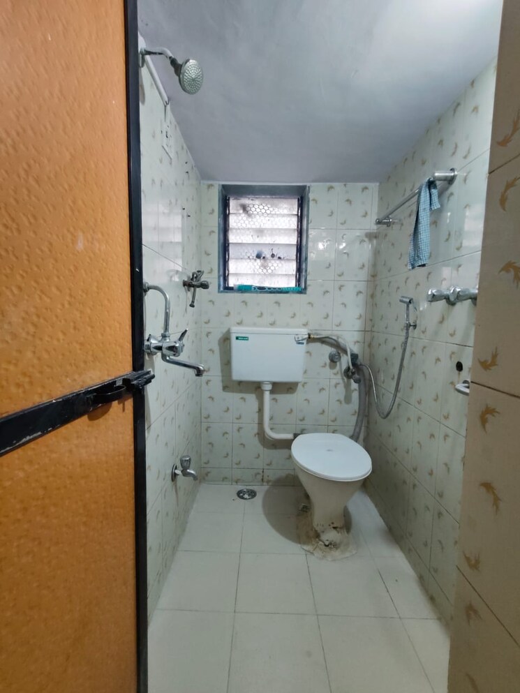 Bathroom, bali-residency-kharegaon 1 Bedroom 565 Sq.Ft. Apartment In Thane West Thane 9302190