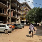 900 Sq.Yd. Plot in Sector 148