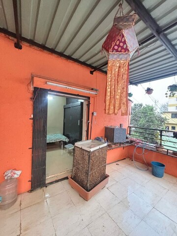 Living Room in 2 BHK Apartment at Deccan Gymkhana – for Rent