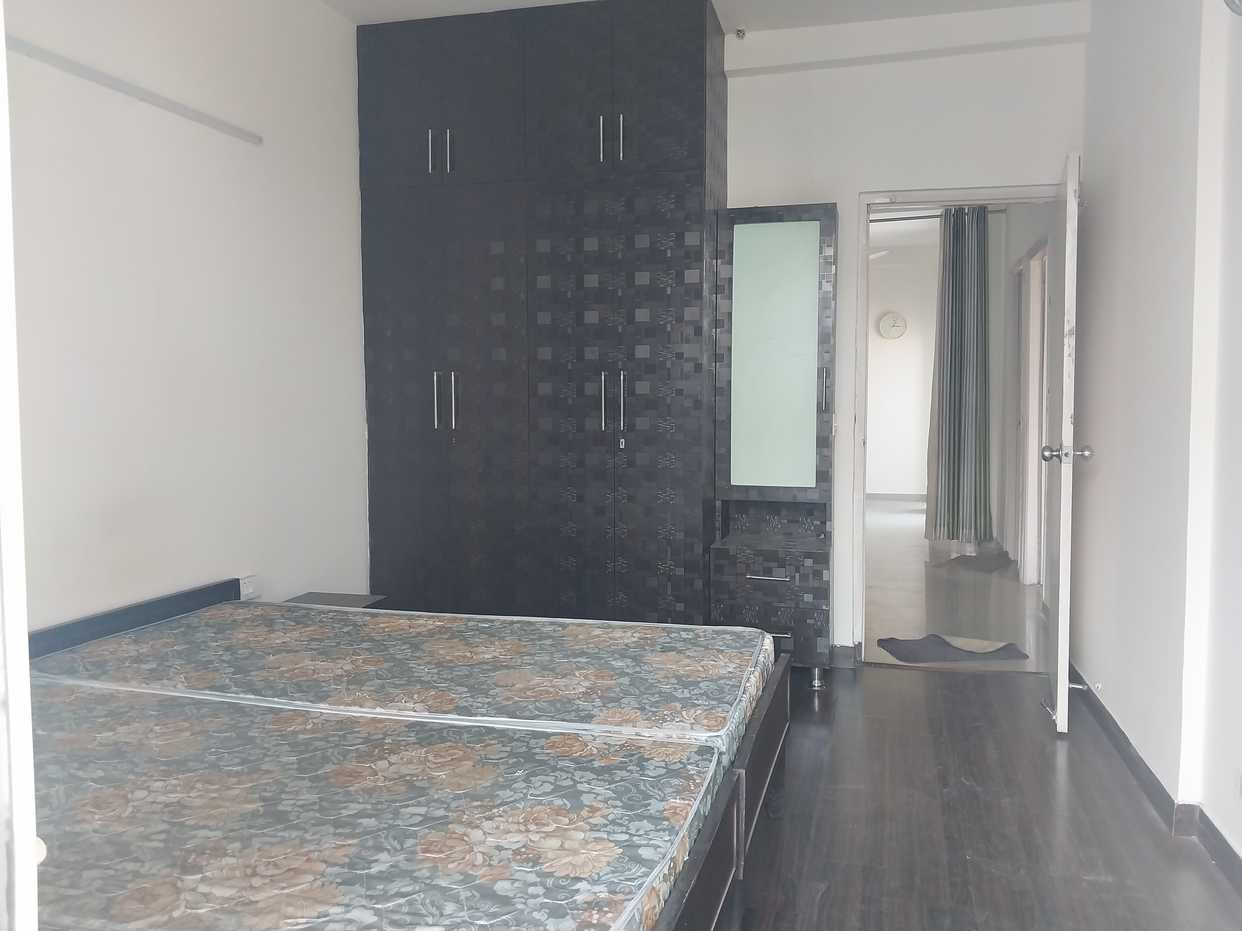 3 BHK Apartment For Rent in Mahagun Mywoods