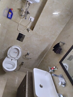 Attached Bathroom in 2 BHK Builder Floor at Kalkaji – for Rent