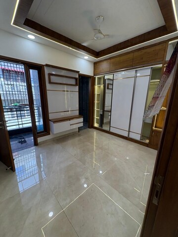 Master Bedroom in 2 BHK Builder Floor at Kalkaji – for Rent