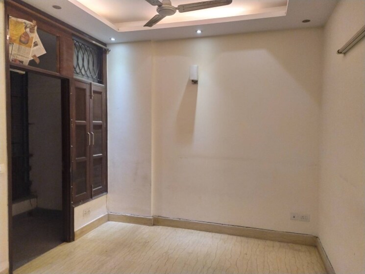 Master Bedroom, kalkaji 2 Bedroom 950 Sq.Ft. Builder Floor In Kalkaji Delhi 9302228