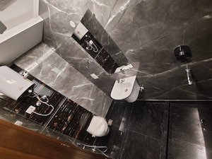 Attached Bathroom in 2 BHK Builder Floor at Kalkaji – for Rent